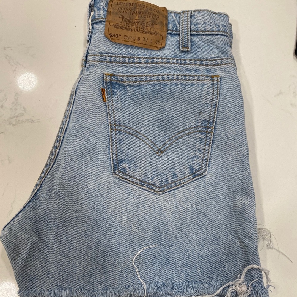 Vintage Levi’s 550 High Waisted Short